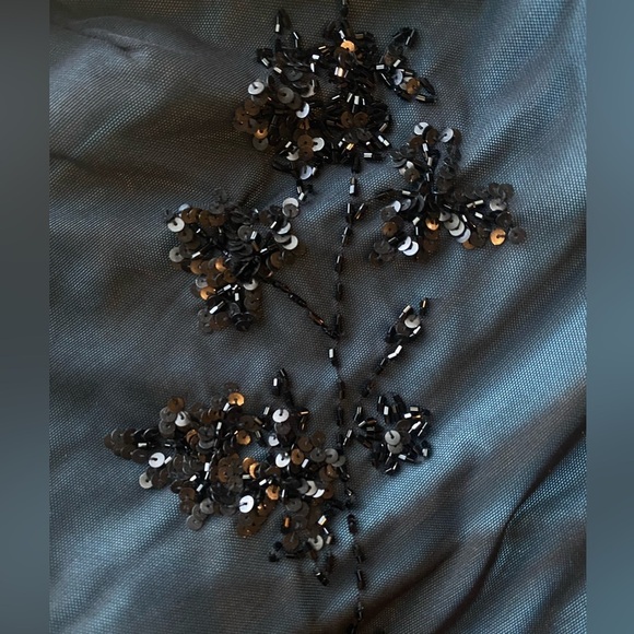 Rimini Woman's Black/Blue Floral Sequin Sleeveless Gown Dress, Size 10 - Picture 5 of 10